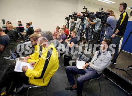 Fussball. UEFA Europa League 2015/2016. Third qualifying round. RZ Pellets WAC gegen Borussia Dortmund. Pressekonferenz.  Klagenfurt, am 29.7.2015.
Foto: Kuess 
---
pressefotos, pressefotografie, kuess, qs, qspictures, sport, bild, bilder, bilddatenbank