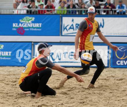 2015 CEV A1 Beachvolleyball Europameisterschaft. Robert MEEUWSEN, Alexander BROUWER (NED). Klagenfurt, 29.7.2015.
Foto: Kuess
---
pressefotos, pressefotografie, kuess, qs, qspictures, sport, bild, bilder, bilddatenbank