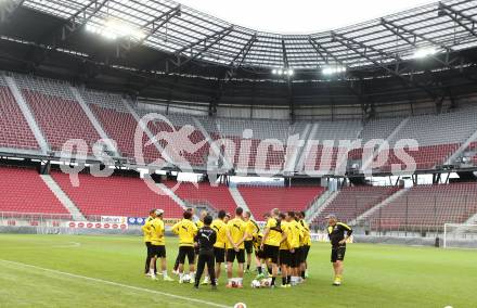 Fussball. UEFA Europa League 2015/2016. Third qualifying round. RZ Pellets WAC gegen Borussia Dortmund. Training (Dortmund). Klagenfurt, am 29.7.2015.
Foto: Kuess
---
pressefotos, pressefotografie, kuess, qs, qspictures, sport, bild, bilder, bilddatenbank