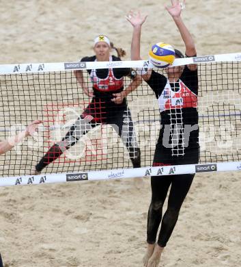 2015 CEV A1 Beachvolleyball Europameisterschaft. Barbara Hansel, Stefanie Schwaiger (AUT). Klagenfurt, 30.7.2015.
Foto: Kuess
---
pressefotos, pressefotografie, kuess, qs, qspictures, sport, bild, bilder, bilddatenbank