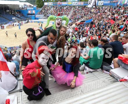 2015 CEV A1 Beachvolleyball Europameisterschaft. Mitglieder des Beach Circus. Klagenfurt, 30.7.2015.
Foto: Kuess
---
pressefotos, pressefotografie, kuess, qs, qspictures, sport, bild, bilder, bilddatenbank