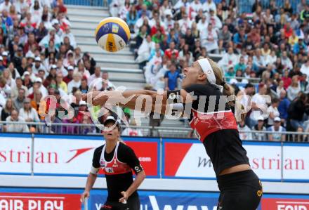 2015 CEV A1 Beachvolleyball Europameisterschaft. Stefanie Schwaiger, Barbara Hansel (AUT). Klagenfurt, 30.7.2015.
Foto: Kuess
---
pressefotos, pressefotografie, kuess, qs, qspictures, sport, bild, bilder, bilddatenbank