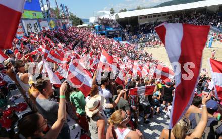 2015 CEV A1 Beachvolleyball Europameisterschaft.  Fans (AUT). Klagenfurt, 31.7.2015.
Foto: Kuess
---
pressefotos, pressefotografie, kuess, qs, qspictures, sport, bild, bilder, bilddatenbank