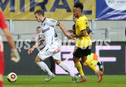 Fussball. UEFA Europa League 2015/2016. Third qualifying round. RZ Pellets WAC gegen Borussia Dortmund. Michael Sollbauer, (WAC), Pierre-Emerick Aubameyang  (Dortmund). Klagenfurt, am 30.7.2015.
Foto: Kuess 
---
pressefotos, pressefotografie, kuess, qs, qspictures, sport, bild, bilder, bilddatenbank