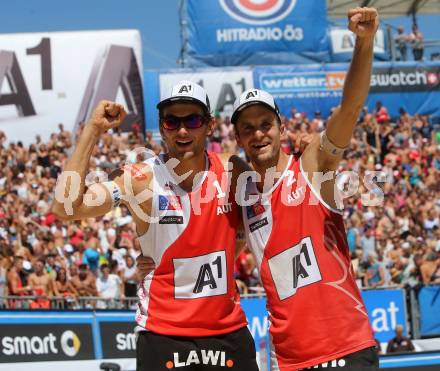 2015 CEV A1 Beachvolleyball Europameisterschaft. Jubel Robin Seidl, Alexander Xandi Huber  (AUT). Klagenfurt, 31.7.2015.
Foto: Kuess
---
pressefotos, pressefotografie, kuess, qs, qspictures, sport, bild, bilder, bilddatenbank