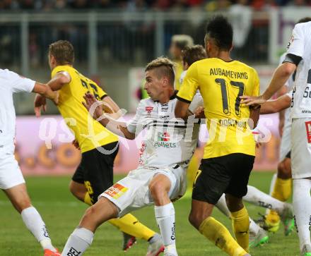 Fussball. UEFA Europa League 2015/2016. Third qualifying round. RZ Pellets WAC gegen Borussia Dortmund. Tadej Trdina, (WAC), Pierre-Emerick Aubameyang (Dortmund). Klagenfurt, am 30.7.2015.
Foto: Kuess 
---
pressefotos, pressefotografie, kuess, qs, qspictures, sport, bild, bilder, bilddatenbank