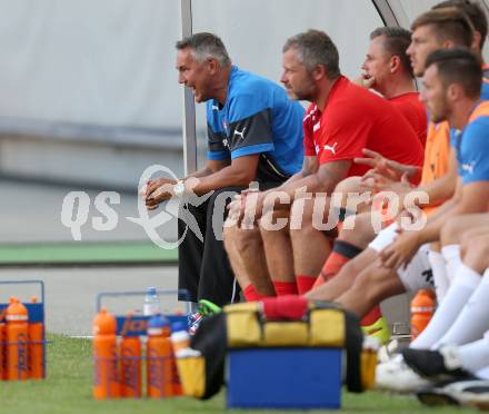 Fussball. Sky go Erste Liga. SK Austria Klagenfurt gegen Floridsdorfer AC.  Trainer Peter Pacult (FAC). KLagenfurt, am 4.8.2015.
Foto: Kuess
---
pressefotos, pressefotografie, kuess, qs, qspictures, sport, bild, bilder, bilddatenbank