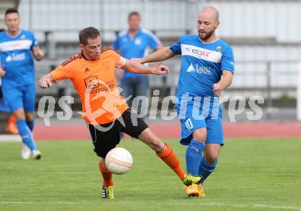 Fussball Unterliga West. VSV gegen Dellach/Drau. Kristijan Rajkovaca (VSV), Hannes De Zordo (Dellach). Villach Lind, am 1.8.2015.
Foto: Kuess
---
pressefotos, pressefotografie, kuess, qs, qspictures, sport, bild, bilder, bilddatenbank