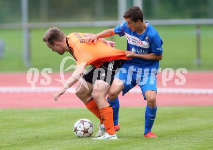 Fussball Unterliga West. VSV gegen Dellach/Drau. Nemanja Lukic,  (VSV),  Daniel Bernhard (Dellach). Villach Lind, am 1.8.2015.
Foto: Kuess
---
pressefotos, pressefotografie, kuess, qs, qspictures, sport, bild, bilder, bilddatenbank