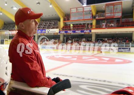 EBEL. Eishockey Bundesliga. Schautraining, Autogrammstunde KAC.  Trainer Doug Mason. Klagenfurt, am 6.8.2015.
Foto: Kuess
---
pressefotos, pressefotografie, kuess, qs, qspictures, sport, bild, bilder, bilddatenbank