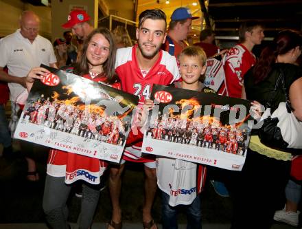 EBEL. Eishockey Bundesliga. Schautraining, Autogrammstunde KAC.   Steven Strong. Klagenfurt, am 6.8.2015.
Foto: Kuess
---
pressefotos, pressefotografie, kuess, qs, qspictures, sport, bild, bilder, bilddatenbank