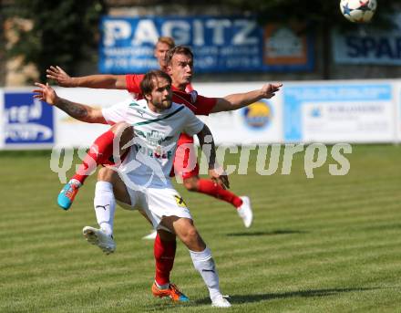 Fussball Kaerntner Liga. ATUS Ferlach gegen VST Voelkermarkt. Alexander Krainer (Ferlach), Christopher Sauerschnig (Voelkermarkt). Ferlach, am 9.8.2015.
Foto: Kuess
---
pressefotos, pressefotografie, kuess, qs, qspictures, sport, bild, bilder, bilddatenbank