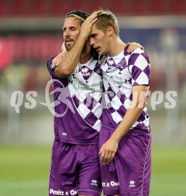 Fussball. Sky go Erste Liga. SK Austria Klagenfurt gegen SC Wiener Neustadt. Torjubel Sandro Zakany, Patrik Eler (Klagenfurt). Klagenfurt, am 14.8.2015.
Foto: Kuess
---
pressefotos, pressefotografie, kuess, qs, qspictures, sport, bild, bilder, bilddatenbank