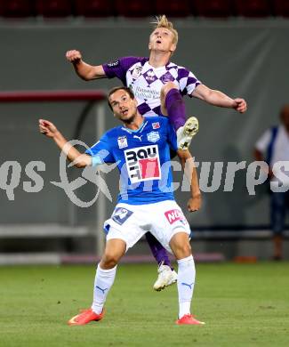 Fussball. Sky go Erste Liga. SK Austria Klagenfurt gegen SC Wiener Neustadt. Matthias Koch,  (Klagenfurt), Julian Salamon (Wiener Neustadt). Klagenfurt, am 14.8.2015.
Foto: Kuess
---
pressefotos, pressefotografie, kuess, qs, qspictures, sport, bild, bilder, bilddatenbank