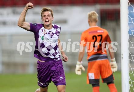 Fussball. Sky go Erste Liga. SK Austria Klagenfurt gegen SC Wiener Neustadt. Torjubel Patrik Eler (Klagenfurt). Klagenfurt, am 14.8.2015.
Foto: Kuess
---
pressefotos, pressefotografie, kuess, qs, qspictures, sport, bild, bilder, bilddatenbank