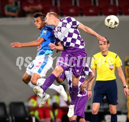 Fussball. Sky go Erste Liga. SK Austria Klagenfurt gegen SC Wiener Neustadt. Matthias Koch (Klagenfurt), Manfred Fischer (Wiener Neustadt). Klagenfurt, am 14.8.2015.
Foto: Kuess
---
pressefotos, pressefotografie, kuess, qs, qspictures, sport, bild, bilder, bilddatenbank