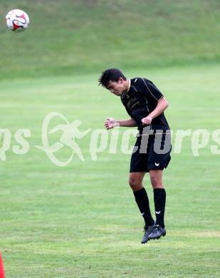 Fussball. Kaerntner Liga. Koettmannsdorf gegen Atus Ferlach. Dominik Kruschitz (Koettmannsdorf). Koettmannsdorf, 15.8.2015.
Foto: Kuess
---
pressefotos, pressefotografie, kuess, qs, qspictures, sport, bild, bilder, bilddatenbank