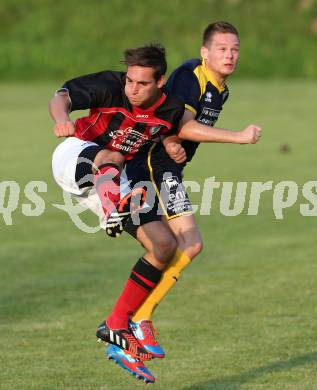 Fussball 1. Klasse D. DSG Ferlach gegen St. Margareten/Rosental. Joze Kumprej,  (Ferlach), Thomas Kogler (St.Margarethen). Unterbergen, am 14.8.2015.
Foto: Kuess
---
pressefotos, pressefotografie, kuess, qs, qspictures, sport, bild, bilder, bilddatenbank