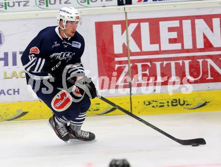 Eishockey Testspiel. VSV gegen Stavagner Oilers. Michael Raffl (VSV). Villach, am 15.8.2015.
Foto: Kuess
---
pressefotos, pressefotografie, kuess, qs, qspictures, sport, bild, bilder, bilddatenbank