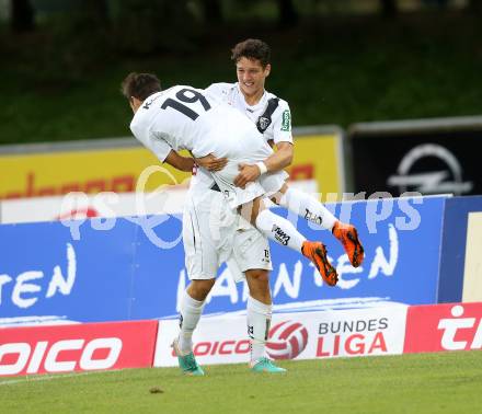 Fussball. Regionalliga. WAC Amateure gegen BW Linz. Torjubel Bastian Rupp, Fabio Sebastian Miklautz, WAC. Wolfsberg, 16.8.2015.
Foto: Kuess
---
pressefotos, pressefotografie, kuess, qs, qspictures, sport, bild, bilder, bilddatenbank