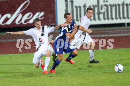 Fussball. Regionalliga. WAC Amateure gegen BW Linz. Alexander Hofer (WAC), Fabian Schnabel (Linz). Wolfsberg, 16.8.2015.
Foto: Kuess
---
pressefotos, pressefotografie, kuess, qs, qspictures, sport, bild, bilder, bilddatenbank