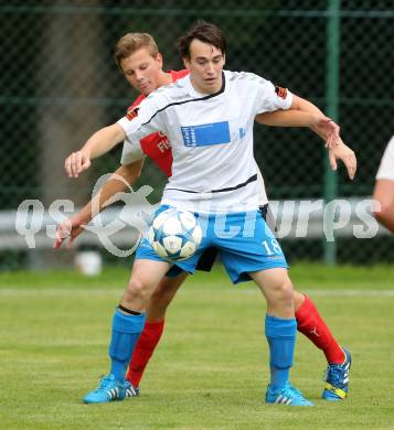 Fussball 1. Klasse C. Steuerberg gegen SGA Sirnitz. Konstantin Konec, (Steuerberg), Raphael Schusser (Sirnitz). Steuerberg, am 8.8.2015.
Foto: Kuess
---
pressefotos, pressefotografie, kuess, qs, qspictures, sport, bild, bilder, bilddatenbank