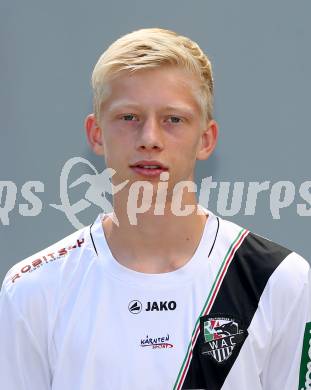 Fussball. RZ Pellets WAC. Akademie U18. Mannschaftsfototermin.  Raphael Schifferl. Klagenfurt, 18.8.2015.
Foto: Kuess
---
pressefotos, pressefotografie, kuess, qs, qspictures, sport, bild, bilder, bilddatenbank