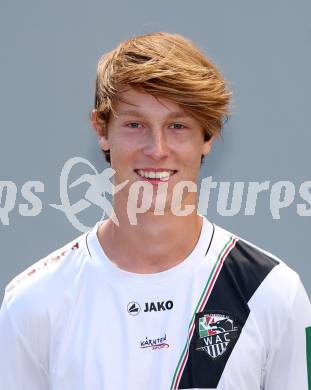 Fussball. RZ Pellets WAC. Akademie U18. Mannschaftsfototermin.  Patrick Nagele. Klagenfurt, 18.8.2015.
Foto: Kuess
---
pressefotos, pressefotografie, kuess, qs, qspictures, sport, bild, bilder, bilddatenbank