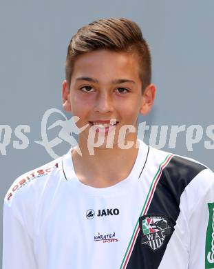 Fussball. RZ Pellets WAC. Akademie U15. Mannschaftsfototermin.  Leo Vielgut. Klagenfurt, 18.8.2015.
Foto: Kuess
---
pressefotos, pressefotografie, kuess, qs, qspictures, sport, bild, bilder, bilddatenbank