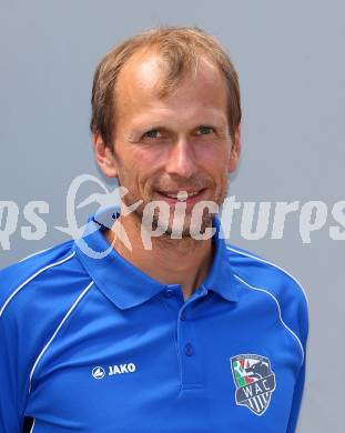 Fussball. RZ Pellets WAC. Akademie. Mannschaftsfototermin.  Herbert Grassler. Klagenfurt, 18.8.2015.
Foto: Kuess
---
pressefotos, pressefotografie, kuess, qs, qspictures, sport, bild, bilder, bilddatenbank