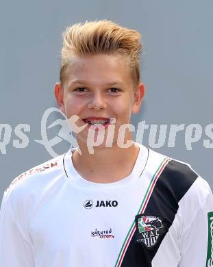 Fussball. RZ Pellets WAC. Akademie U15. Mannschaftsfototermin.  Florian Schaller. Klagenfurt, 18.8.2015.
Foto: Kuess
---
pressefotos, pressefotografie, kuess, qs, qspictures, sport, bild, bilder, bilddatenbank