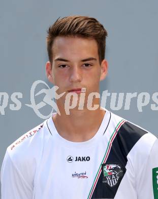 Fussball. RZ Pellets WAC. Akademie U18. Mannschaftsfototermin.  Manuel Grimschitz. Klagenfurt, 18.8.2015.
Foto: Kuess
---
pressefotos, pressefotografie, kuess, qs, qspictures, sport, bild, bilder, bilddatenbank