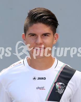 Fussball. RZ Pellets WAC. Akademie U18. Mannschaftsfototermin.  Jonathan Panzl. Klagenfurt, 18.8.2015.
Foto: Kuess
---
pressefotos, pressefotografie, kuess, qs, qspictures, sport, bild, bilder, bilddatenbank