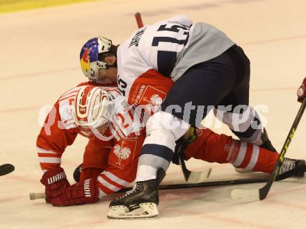 Eishockey Champions Hockey League. KAC gegen EHC Muenchen. Thomas Hundertpfund (KAC), Jason Jaffray (EHC Muenchen). Klagenfurt, am 23.8.2015.
Foto: Kuess
---
pressefotos, pressefotografie, kuess, qs, qspictures, sport, bild, bilder, bilddatenbank