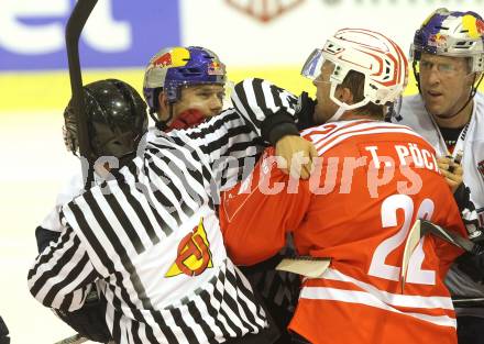 Eishockey Champions Hockey League. KAC gegen EHC Muenchen. Thomas Poeck (KAC), Jason Jaffray (EHC Muenchen). Klagenfurt, am 23.8.2015.
Foto: Kuess
---
pressefotos, pressefotografie, kuess, qs, qspictures, sport, bild, bilder, bilddatenbank