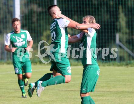 Fussball Unterliga Ost. Ludmannsdorf gegen KAC 1909.  Torjubel Gerfried Einspieler, Dejan Smeh (Ludmannsdorf). Ludmannsdorf, am 23.8.2015.
Foto: Kuess
---
pressefotos, pressefotografie, kuess, qs, qspictures, sport, bild, bilder, bilddatenbank