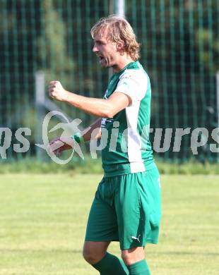 Fussball Unterliga Ost. Ludmannsdorf gegen KAC 1909.  Torjubel Dejan Smeh (Ludmannsdorf). Ludmannsdorf, am 23.8.2015.
Foto: Kuess
---
pressefotos, pressefotografie, kuess, qs, qspictures, sport, bild, bilder, bilddatenbank