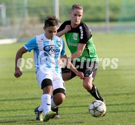 Fussball 1. KLasse A. Greifenburg gegen Kirchbach. Sven Obergantschnig, (Greifenburg), Mehmet Mustafa Orhan  (Kirchbach). Greifenburg, am 22.8.2015.
Foto: Kuess
---
pressefotos, pressefotografie, kuess, qs, qspictures, sport, bild, bilder, bilddatenbank