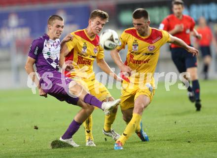 Fussball Sky go Erste Liga. SK Austria Klagenfurt gegen KSV 1919.  Patrick Eler,  (Klagenfurt), Maximilian Ritscher, Christian Bubalovic (KSV). Klagenfurt, am 28.8.2015.
Foto: Kuess
---
pressefotos, pressefotografie, kuess, qs, qspictures, sport, bild, bilder, bilddatenbank