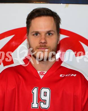 Eishockey. KAC. Mannschaftsfototermin.  Stefan Geier. Klagenfurt, 25.8.2015.
Foto: Kuess
---
pressefotos, pressefotografie, kuess, qs, qspictures, sport, bild, bilder, bilddatenbank