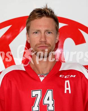 Eishockey. KAC. Mannschaftsfototermin.   Jamie Lundmark. Klagenfurt, 25.8.2015.
Foto: Kuess
---
pressefotos, pressefotografie, kuess, qs, qspictures, sport, bild, bilder, bilddatenbank