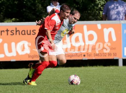 Fussball Unterliga Ost. KAC 1909 gegen Woelfnitz. Dejan Zadnikar, (KAC), Stefan Maurer (Woelfnitz). Klagenfurt, am 29.8.2015.
Foto: Kuess
---
pressefotos, pressefotografie, kuess, qs, qspictures, sport, bild, bilder, bilddatenbank