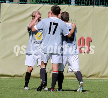 Fussball Unterliga Ost. KAC 1909 gegen Woelfnitz.  Torjubel Woelfnitz. Klagenfurt, am 29.8.2015.
Foto: Kuess
---
pressefotos, pressefotografie, kuess, qs, qspictures, sport, bild, bilder, bilddatenbank