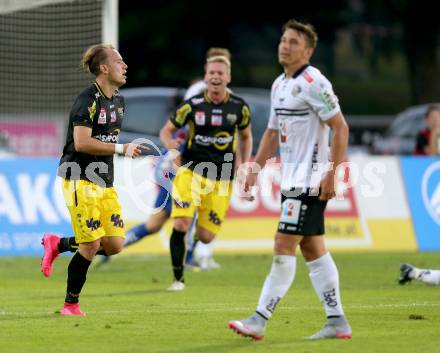 Fussball tipico Bundesliga. RZ Pellets WAC gegen Cashpoint SCR Altach. Torjubel Dominik Hofbauer (Altach). Wolfsberg, am 30.8.2015.
Foto: Kuess
---
pressefotos, pressefotografie, kuess, qs, qspictures, sport, bild, bilder, bilddatenbank