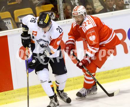 Eishockey Champions Hockey League. KAC gegen HC Kosice. Thomas Poeck,  (KAC), Matus Chovan (HC Kosice). Klagenfurt, am 30.8.2015.
Foto: Kuess
---
pressefotos, pressefotografie, kuess, qs, qspictures, sport, bild, bilder, bilddatenbank