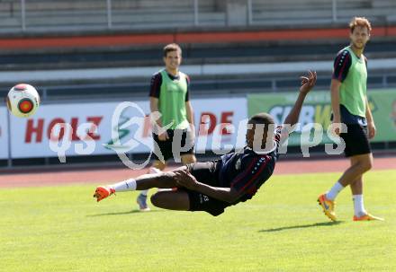 Fussball Bundesliga. Training WAC. Issiaka Ouedraogo. Wolfsberg, am 29.8.2015.
Foto: Kuess
---
pressefotos, pressefotografie, kuess, qs, qspictures, sport, bild, bilder, bilddatenbank