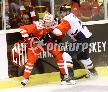 Eishockey Champions Hockey League. KAC gegen HC Kosice. Markus Poeck,  (KAC), Juraj Cebak (HC Kosice). Klagenfurt, am 30.8.2015.
Foto: Kuess
---
pressefotos, pressefotografie, kuess, qs, qspictures, sport, bild, bilder, bilddatenbank