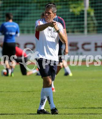 Fussball Bundesliga. Training WAC. Trainer Dietmar Kuehbauer. Wolfsberg, am 29.8.2015.
Foto: Kuess
---
pressefotos, pressefotografie, kuess, qs, qspictures, sport, bild, bilder, bilddatenbank