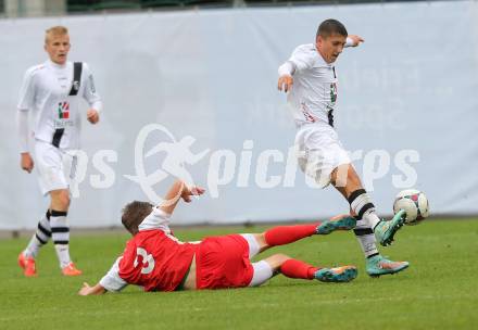 OEFB Jugendliga U18. Akademie. WAC gegen AKA Burgenland. Bajram Syla,  (WAC), Philipp Puchegger (Burgenland). Klagenfurt, am 5.9.2015.
Foto: Kuess
---
pressefotos, pressefotografie, kuess, qs, qspictures, sport, bild, bilder, bilddatenbank