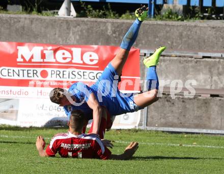 Fussball Regionalliga. Annabichler SV gegen ATSV Stadl-Paura. Philipp Matthias Gaggl,  (ASV), Robert Matesic (Stadl-Paura). Annabichl, am 6.9.2015.
Foto: Kuess
---
pressefotos, pressefotografie, kuess, qs, qspictures, sport, bild, bilder, bilddatenbank